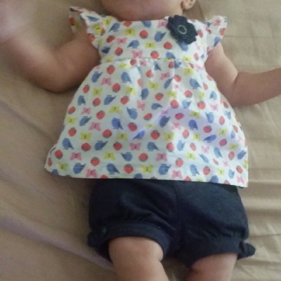 Short set - Picture 1 of 1